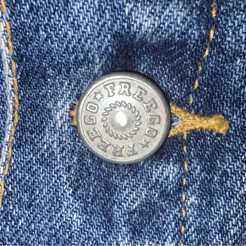 Size L - Kensie Jeans Studded Sleeveless Western Denim Jacket w. Rhinestones - Picture 8 of 10
